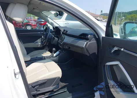 2020 Audi Q3 Premium 45 Tfsi Quattro Tiptronic from USA, damaged, VIN WA1AECF37L1004418